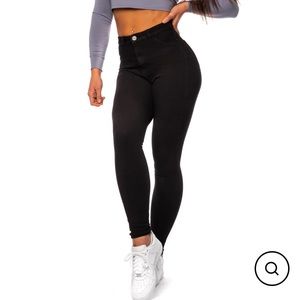 FitJeans. 360 V2 high waisted. Size small. Black. Brand new.
